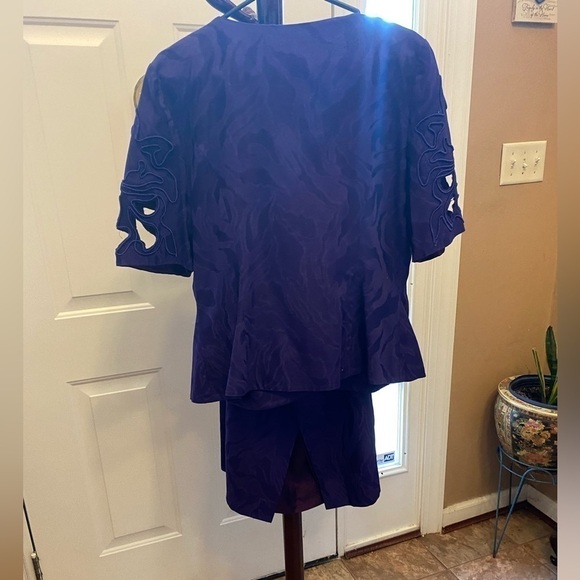 RIMINI 2 PIECE PURPLE SKIRT SUIT SIZE 16 - Picture 6 of 12